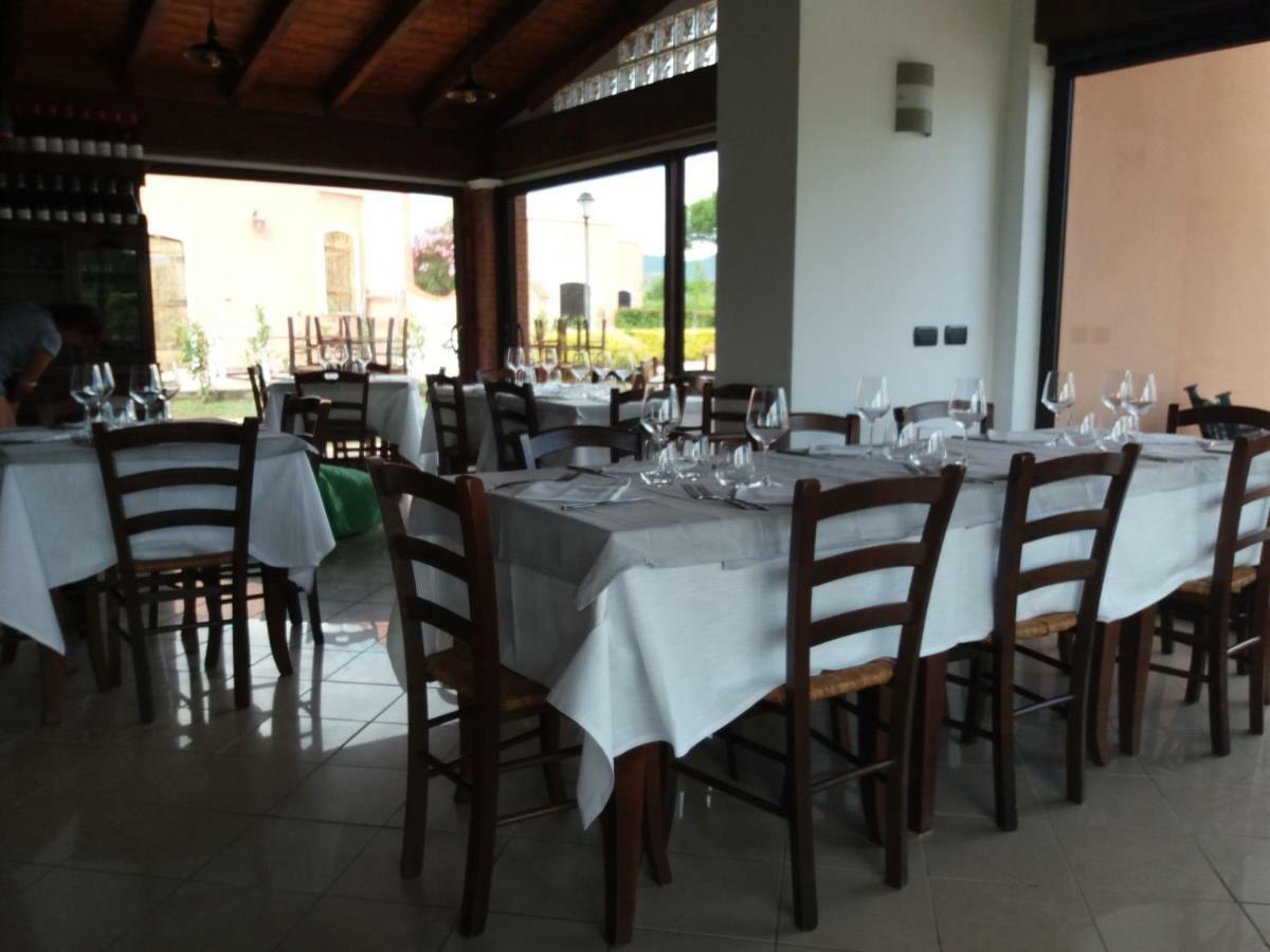 Hotel Ristorante Al Canto Delle Sirene Terracina Dış mekan fotoğraf