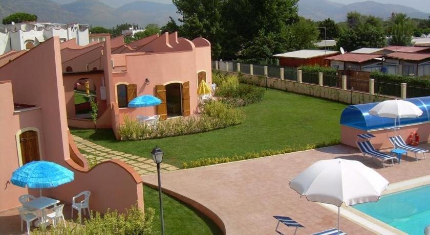 Hotel Ristorante Al Canto Delle Sirene Terracina Dış mekan fotoğraf